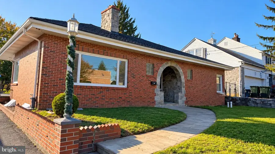 1009 Quentin Rd, Lebanon, PA 17042 - #2