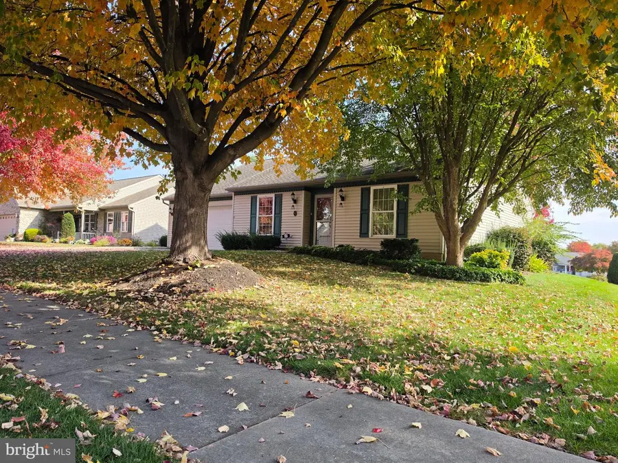 24 Bower Dr, Myerstown, PA 17067 - #2