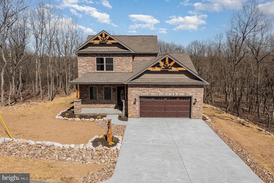 107 S Honeysuckle Dr, Hazle Township, PA 18202 - Image #2