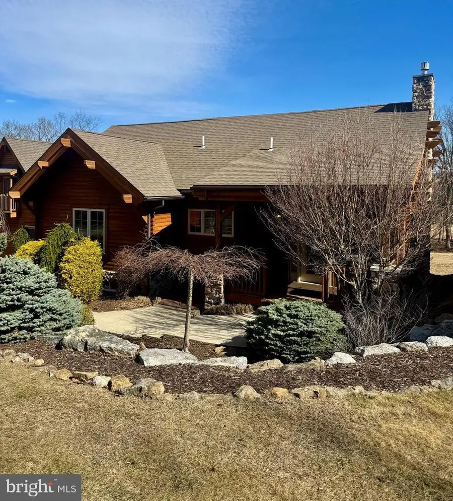 18 Sugarloaf Lane, Hazleton, PA 18202 - Image #2