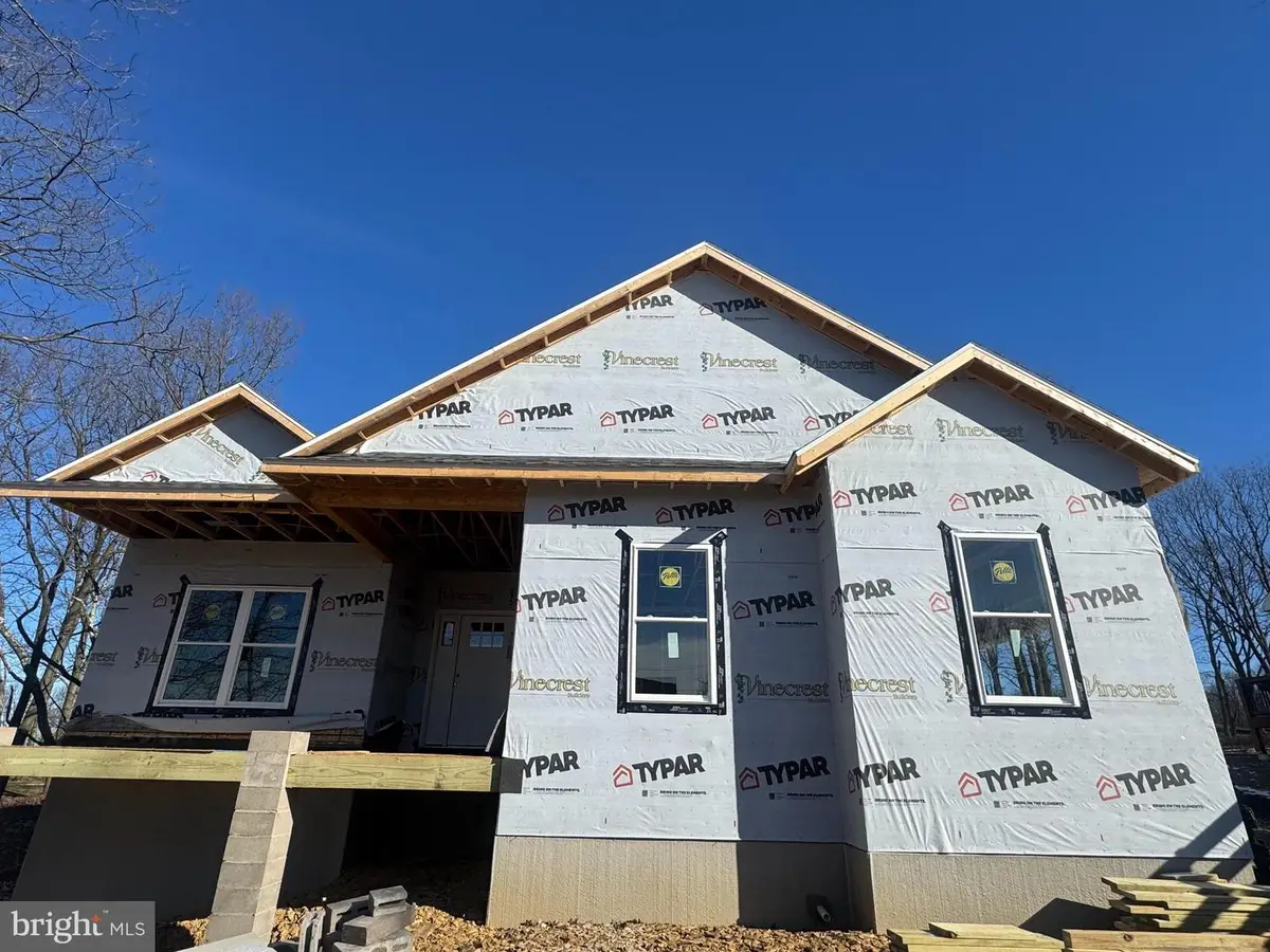 46 Vv Turnberry, Hazleton, PA 18202 - Image #1