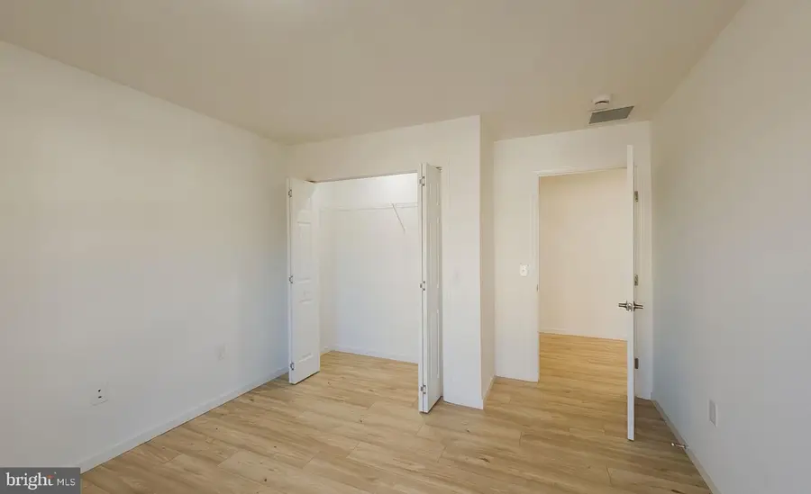 13 Nicole Ln, Hazleton, PA 18202 - #2