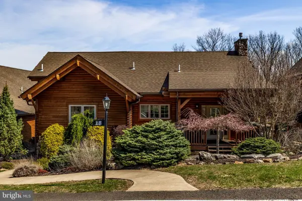 18 Sugarloaf Ln, HAZLETON, PA 18202