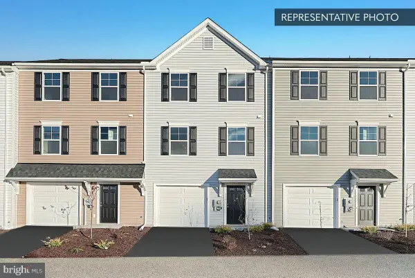 942 Allen Dr #lot 198, HAZLETON, PA 18201