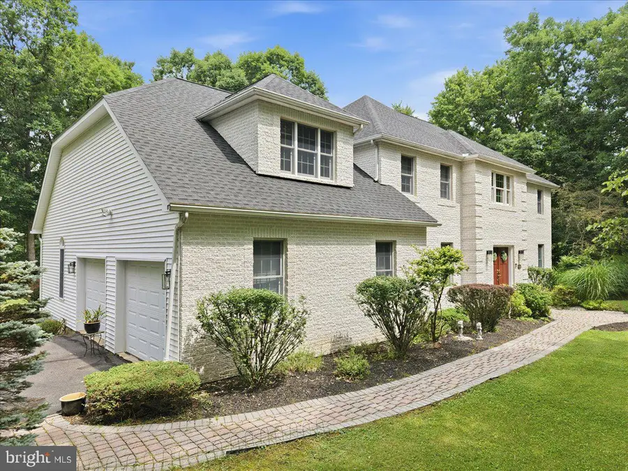 498 Twinbrook Rd, Bear Creek, PA 18702 - #2