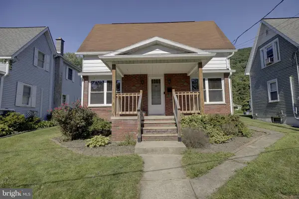10 Park Street, SHICKSHINNY, PA 18655
