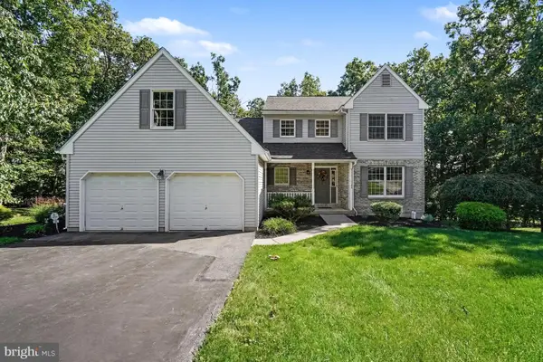 44 Teaberry Dr, DRUMS, PA 18222