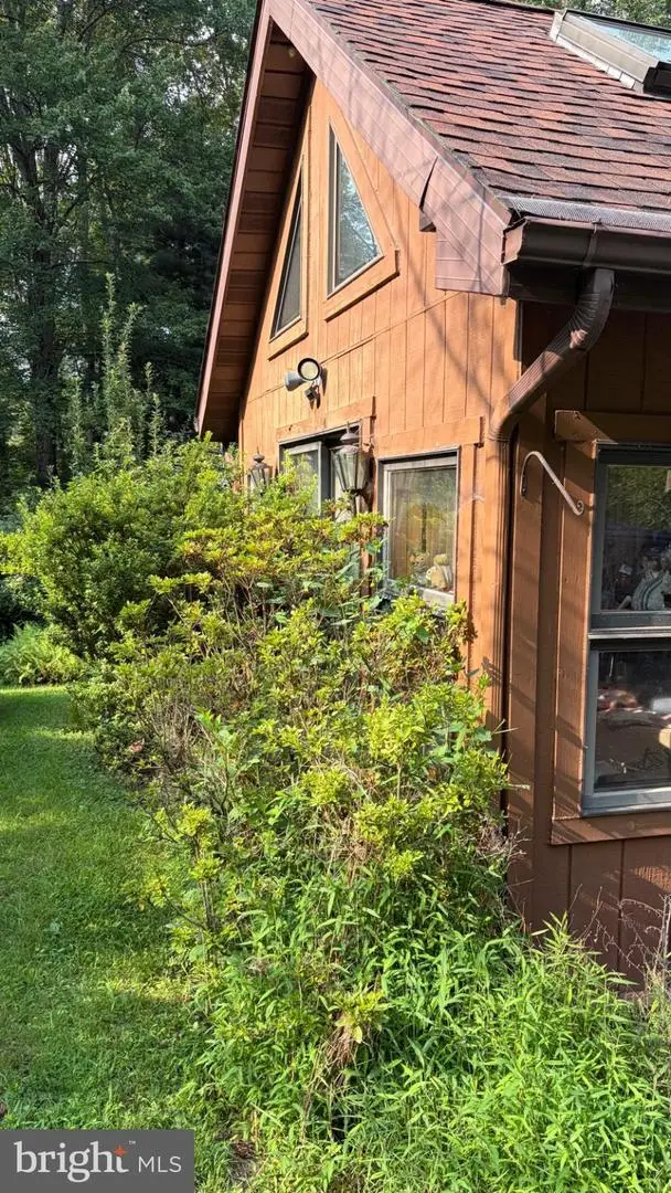 41 Camp David Rd, Wapwallopen, PA 18660 - #1