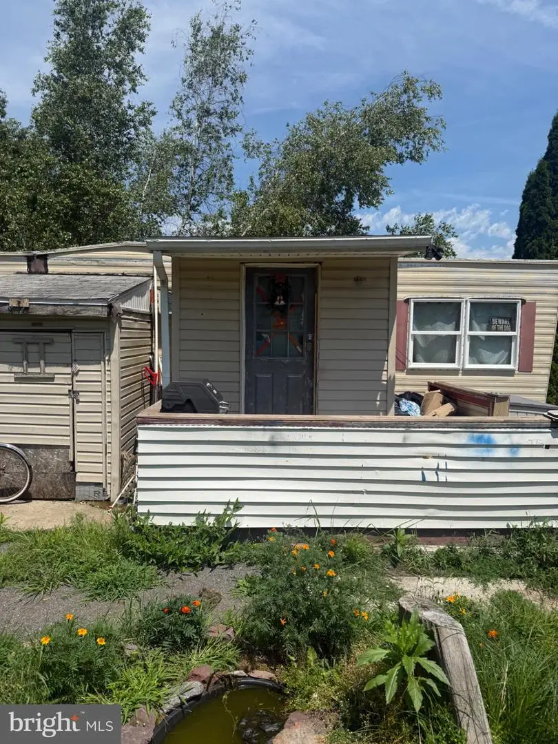121 Red Maple Ln, Freeland, PA 18224 - #1