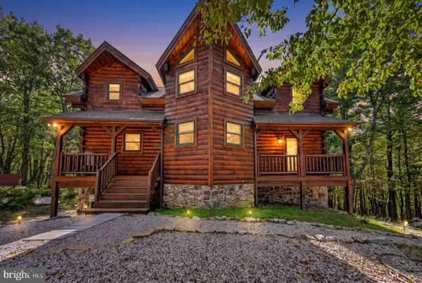 46 Manayunk Ave, HAZLE TWP, PA 18202