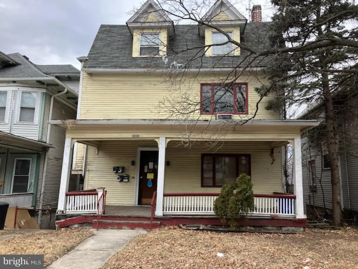 929 Monroe Ave, Scranton, PA 18510 - #1