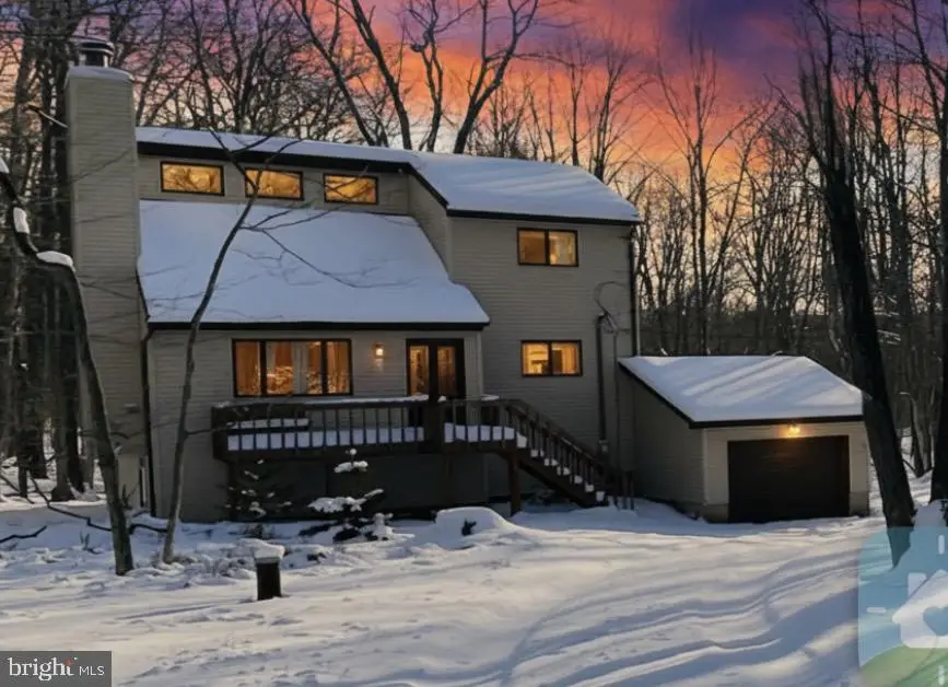 19 Livingston Ln, Gouldsboro, PA 18424 - #1