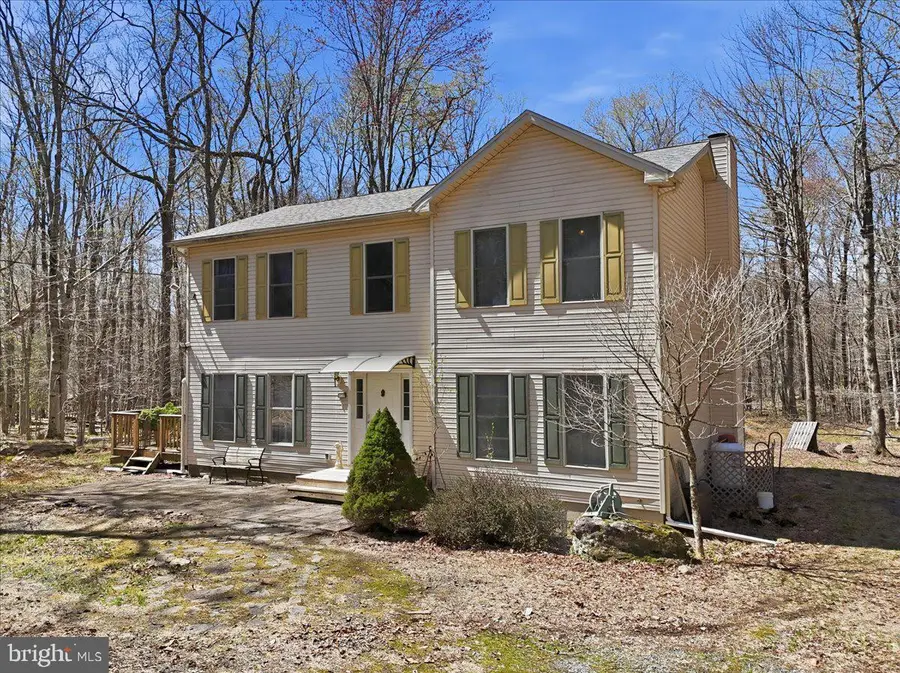 270 Packanack Dr, Gouldsboro, PA 18424 - #2