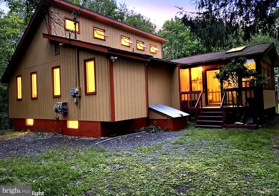 180 Delbert Drive, Gouldsboro, PA 18424 - #2