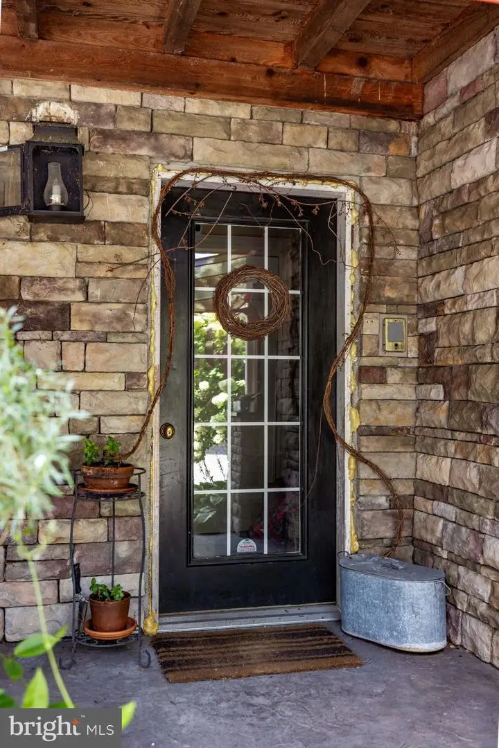 688 Sylvan Dell Rd, South Williamsport, PA 17702 - Image #3