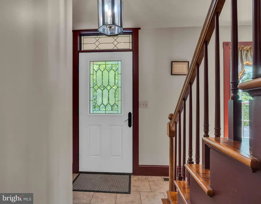 106 Flintlock Dr, Jersey Shore, PA 17740 - #3