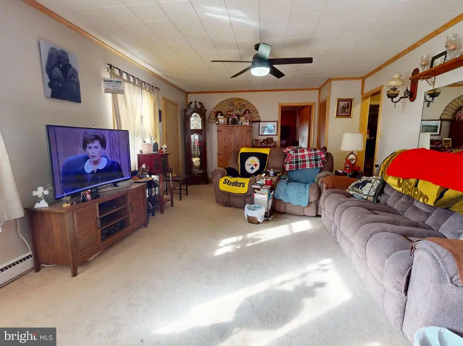 521 Wilson St, Jersey Shore, PA 17740 - #3