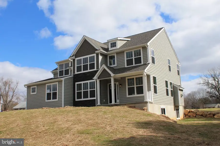 288 Buchert Road #2, Gilbertsville, PA 19525 - Image #2