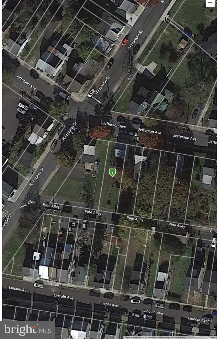 406 Jefferson Ave, Pottstown, PA 19464 - Image #2