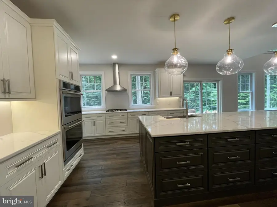 25 Berks Mont Ln, Barto, PA 19504 - Image #3