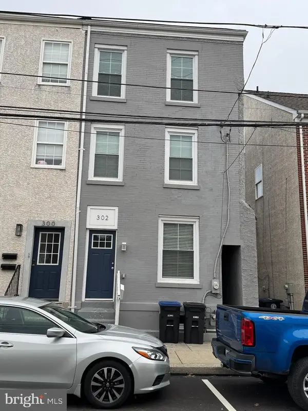 302 E Elm St, CONSHOHOCKEN, PA 19428