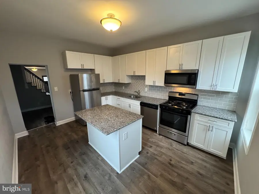 302 E Elm St, Conshohocken, PA 19428 - Image #3