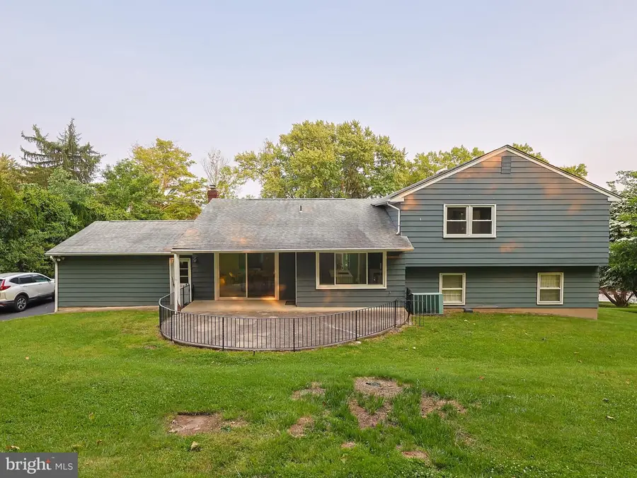 1950 Valley, Meadowbrook, PA 19046 - #3