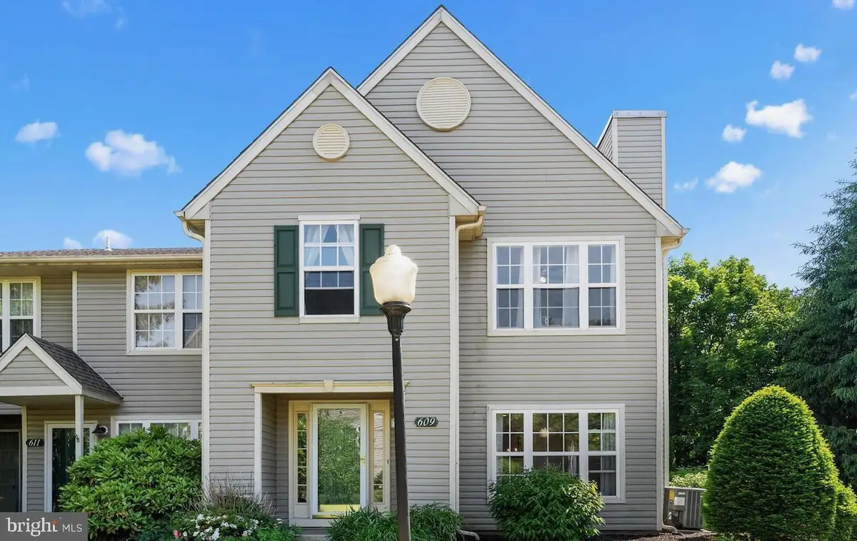 609 Muhlenberg Dr #205, Trappe, PA 19426 - Image #1