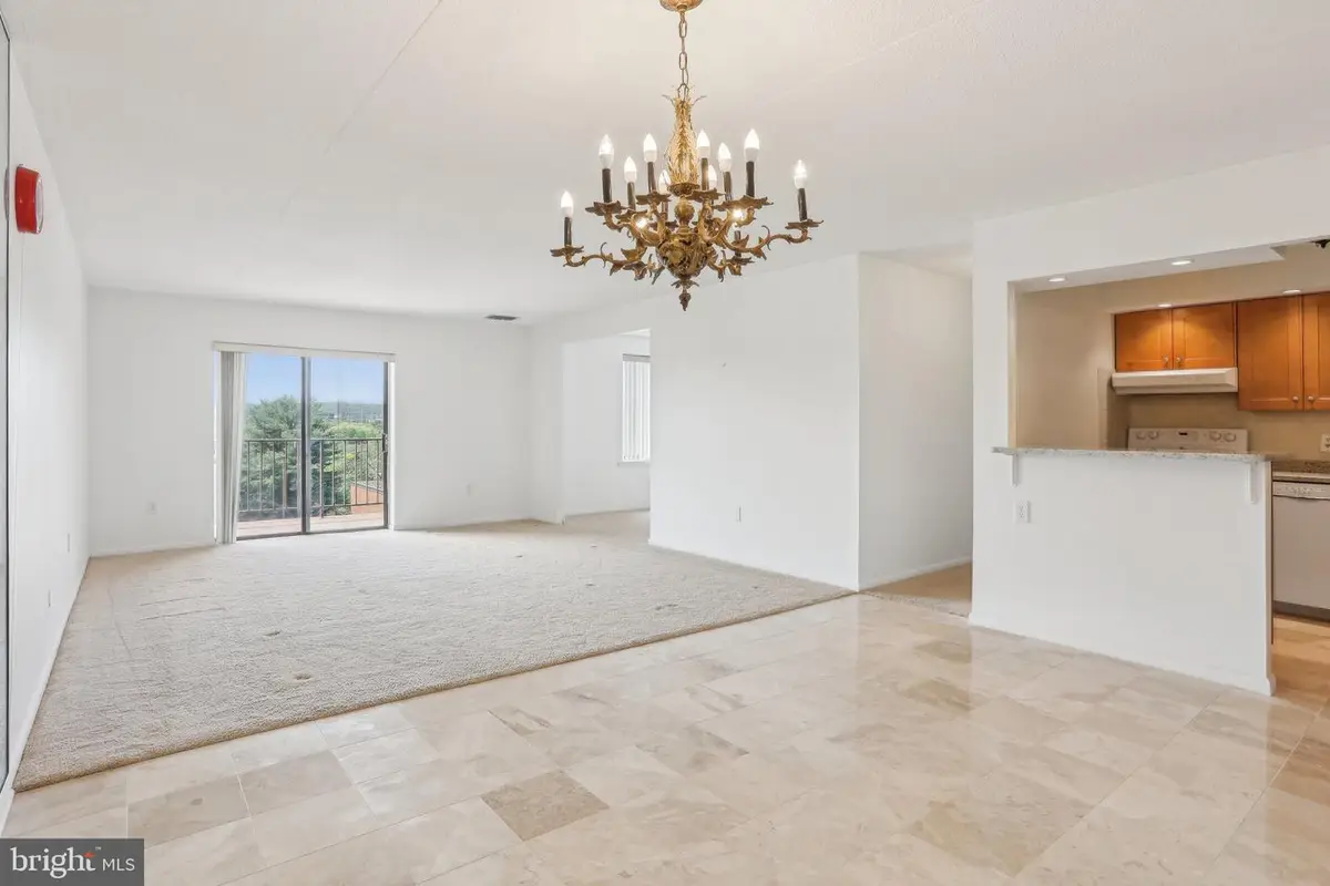 10306 Valley Forge Cir #306, King Of Prussia, PA 19406 - Image #1