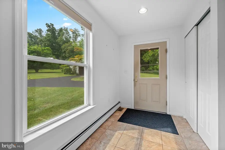 38 S Grange Ave, Collegeville, PA 19426 - Image #3