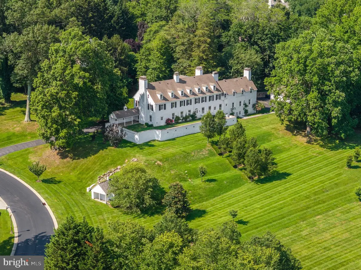 1266 Gulph Creek Dr, Wayne, PA 19087 - Image #1