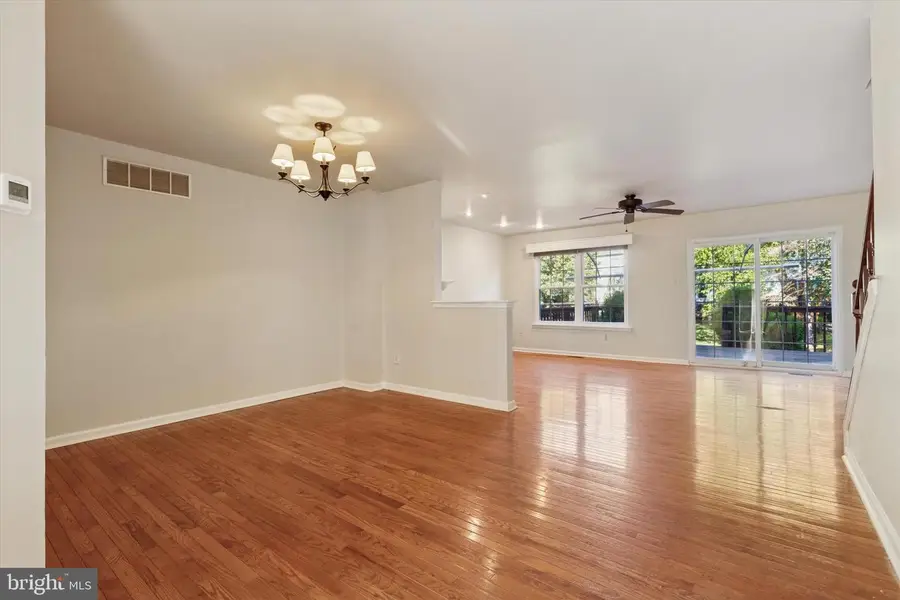 112 Hemlock Dr, Collegeville, PA 19426 - Image #2