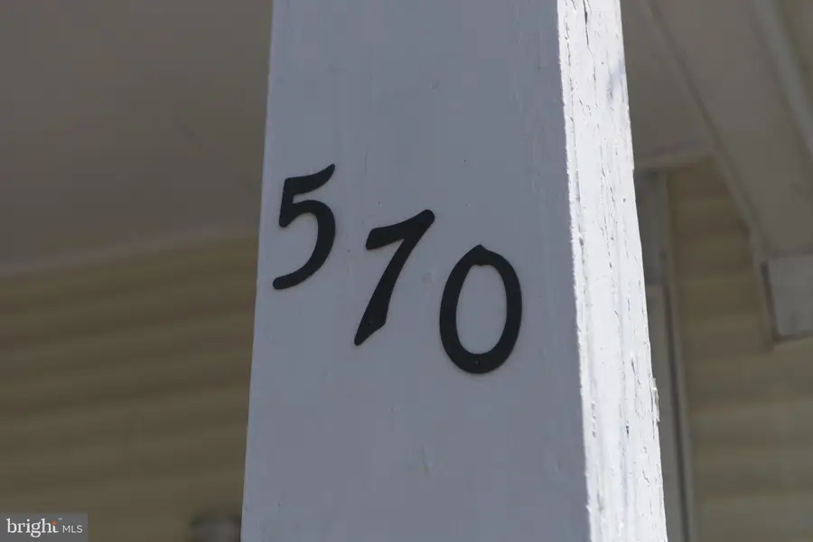 570 Jefferson Ave, Pottstown, PA 19464 - Image #2