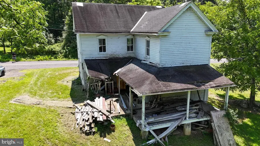 2310 Rostkowski Rd, Green Lane, PA 18054 - Image #3