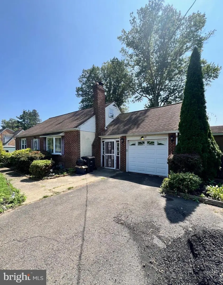 74 County Line Rd, Huntingdon Valley, PA 19006 - Image #1