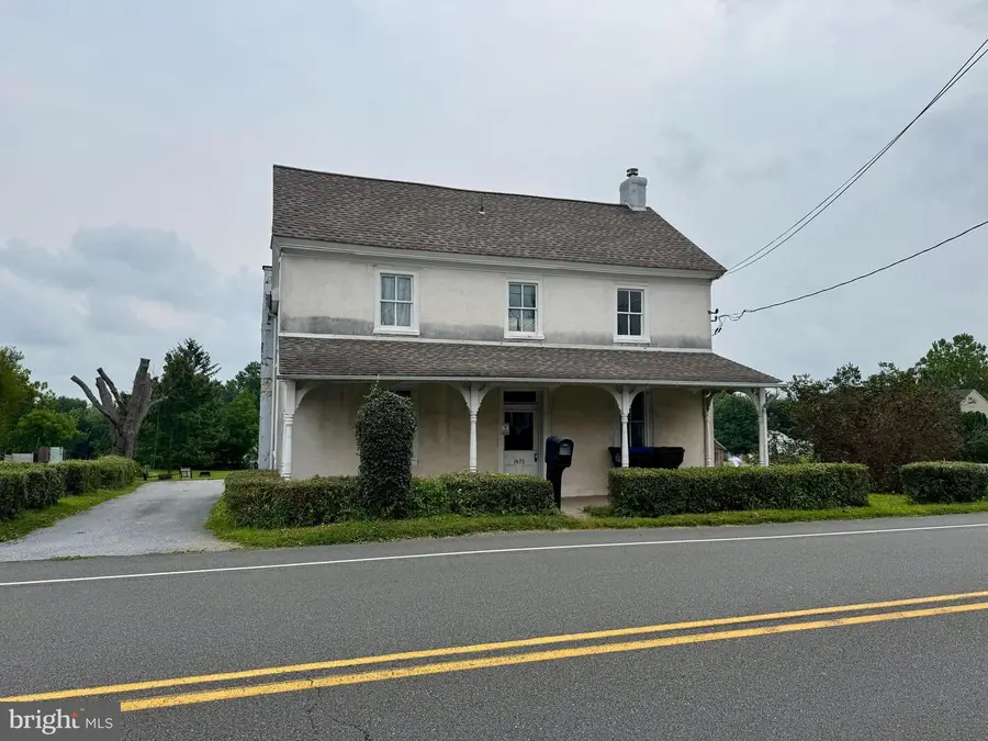 1675 Swamp Pike, Gilbertsville, PA 19525 - Image #2