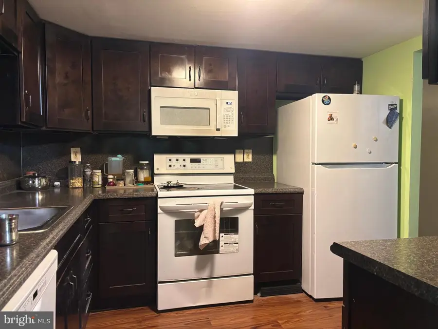 2016 Bayless Pl #condo Q-4, Norristown, PA 19403 - Image #3