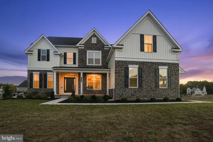 409 Longview Dr, Collegeville, PA 19426 - #2