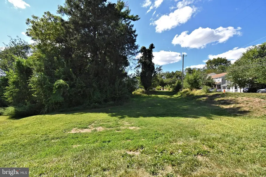 648 Lincoln Ave, Pottstown, PA 19464 - Image #2