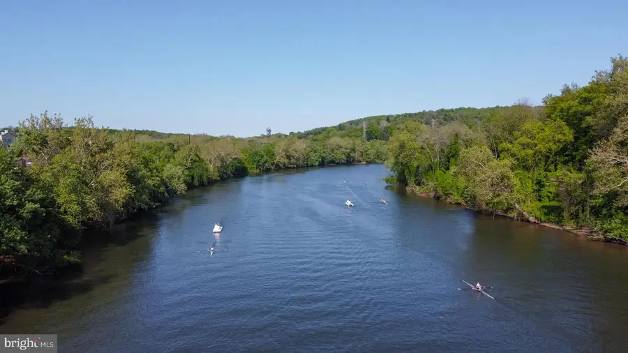 951 Riverplace Dr #51o, Conshohocken, PA 19428 - Image #2