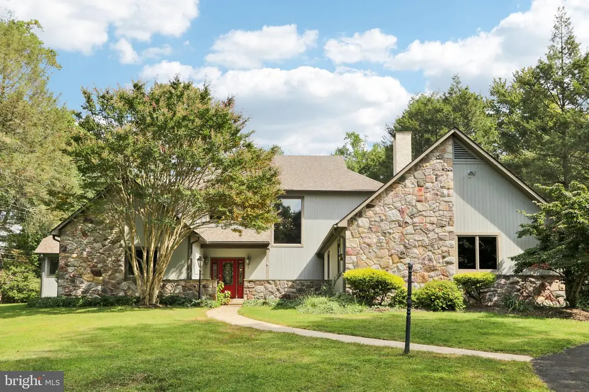 1625 Terwood Rd, Huntingdon Valley, PA 19006 - Image #1