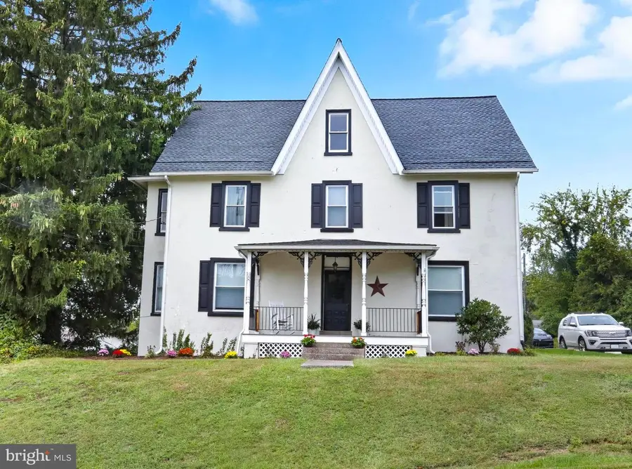 523 Bridge St, Monterey Clare, PA 19453 - Image #3