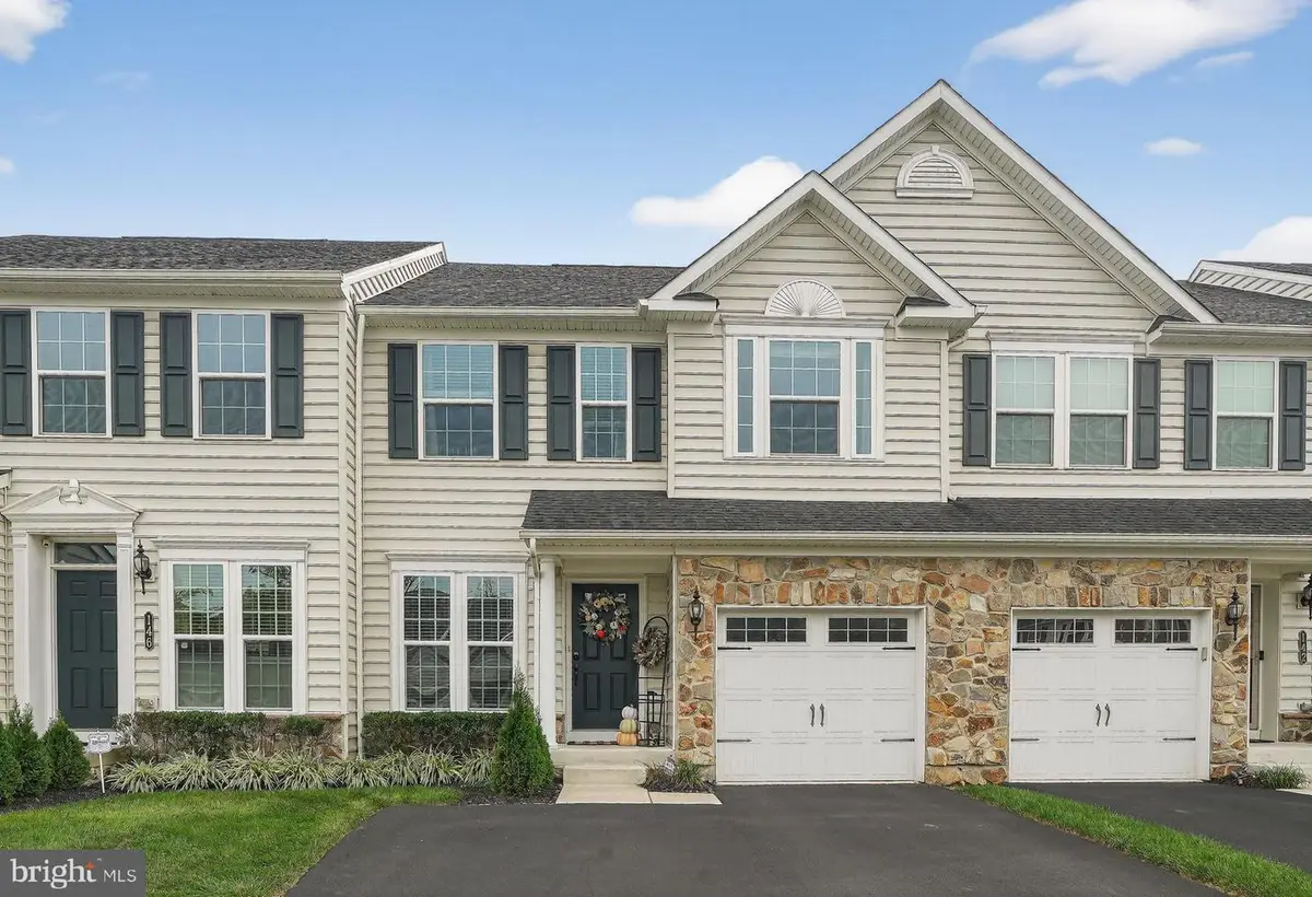 144 Briarwood Ln, Colmar, PA 18915 - Image #1