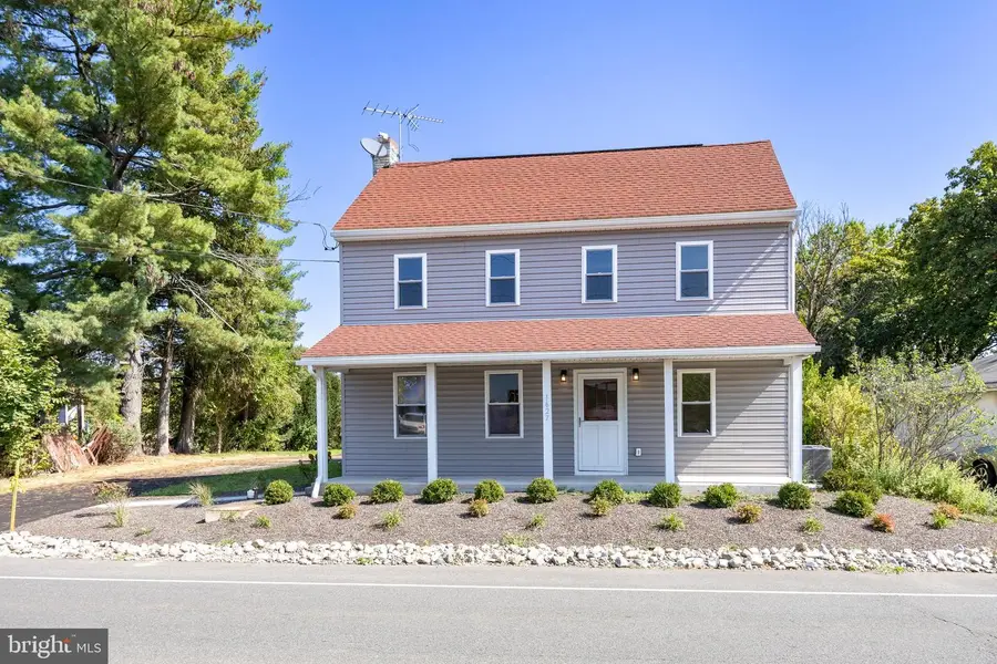 1627 Swamp Pike, Gilbertsville, PA 19525 - Image #2