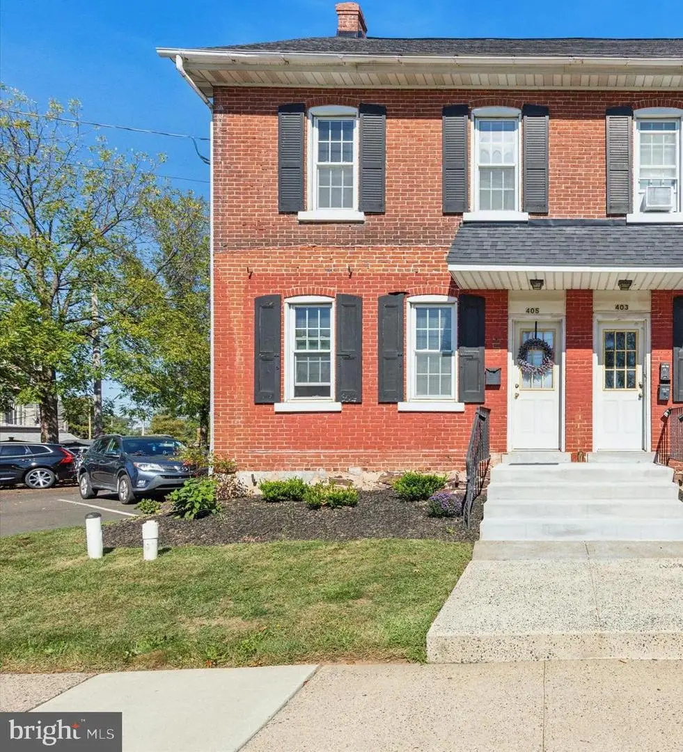 405 Derstine Ave, Lansdale, PA 19446 - Image #1