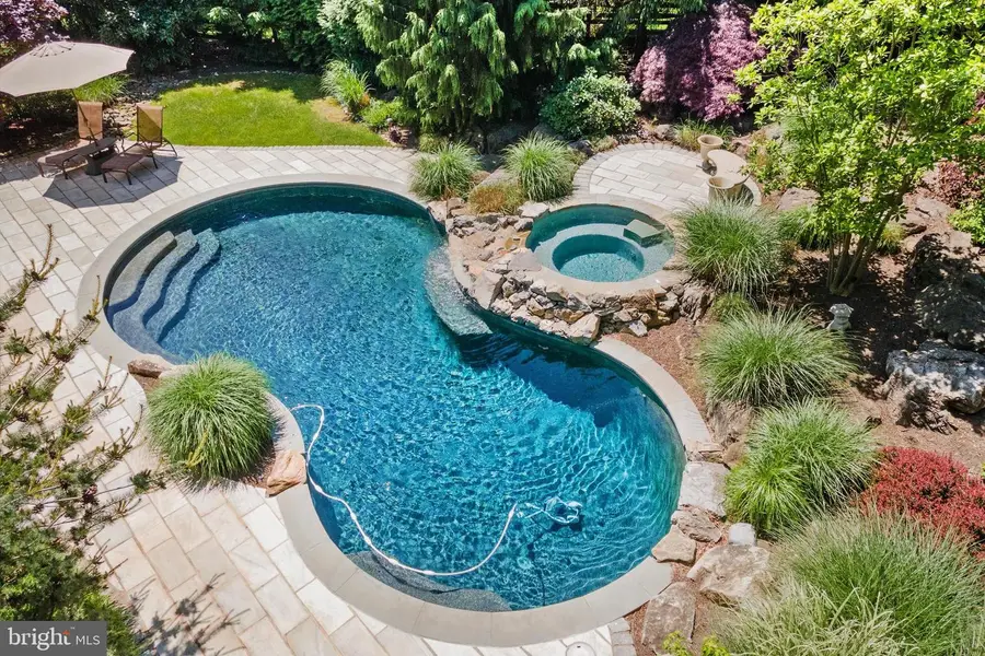 909 N Penn Oak Rd, Lower Gwynedd Township, PA 19002 - Image #2