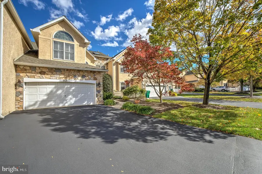 145 Sawgrass Dr, Blue Bell, PA 19422 - Image #2