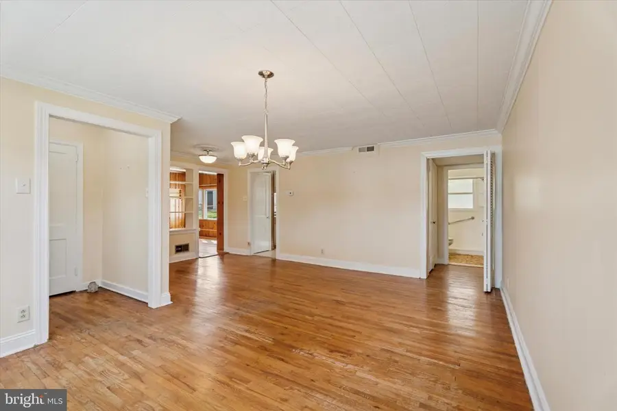 810 Renel Rd, Plymouth Meeting, PA 19462 - Image #2