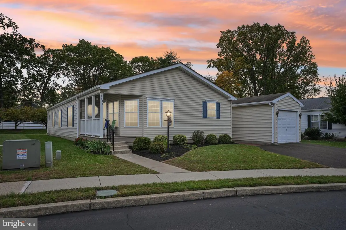 1099 Jfk Dr, North Wales, PA 19454 - Image #1