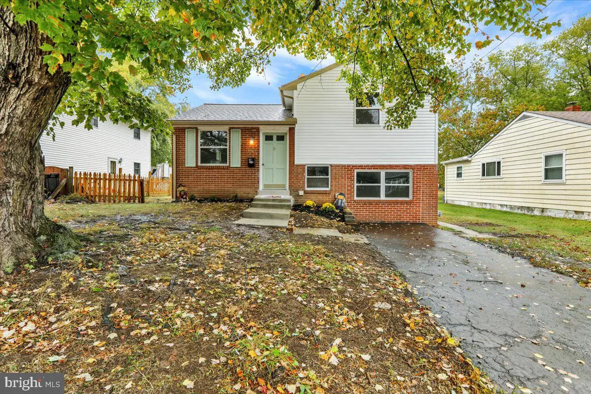 104 Pulaski St, Pottstown, PA 19464 - Image #1